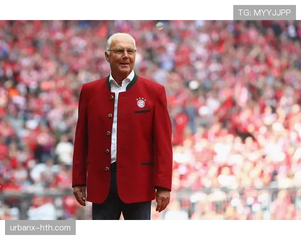 贝肯鲍尔以技术全面推动现代足球革新潮流