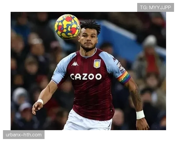 维拉中场核心展现卓越组织能力，助推球队进攻体系实现突破