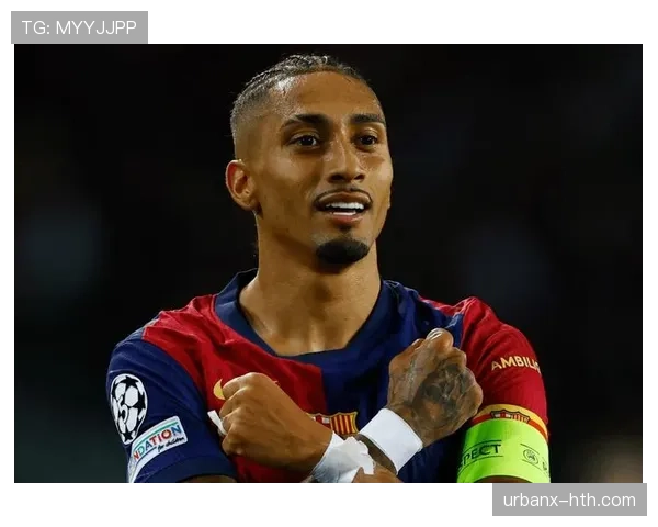 拉菲尼亚正式回归国家队,为巴西队竞争力增强提供新动力 拉菲尼亚正式回归国家队,为巴西队竞争力增强提供新动力